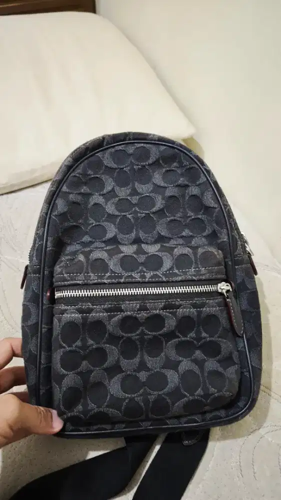 COACH SIGNATURE CHARTER PACK BLACK DENIM