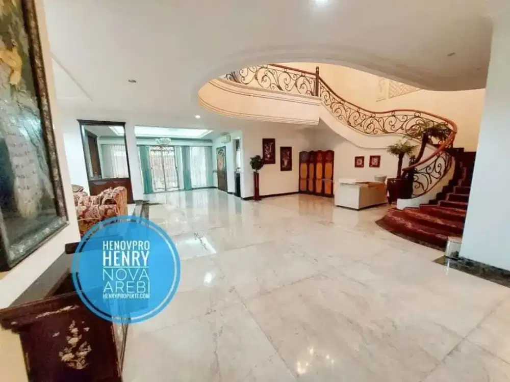 RUMAH LUX TAMAN GOLF LOKASI ELIT AREA GOLF LIPPO KARAWACI TURUN HARGA
