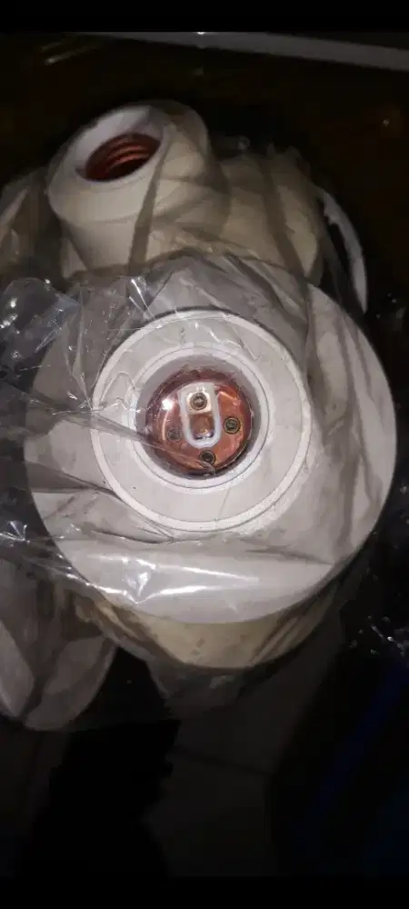 fiiting lampu plafon