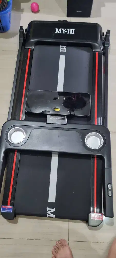 Dijual Treadmill MHY-II 8Y Dasar Menanjak pemakaian 2 bulan