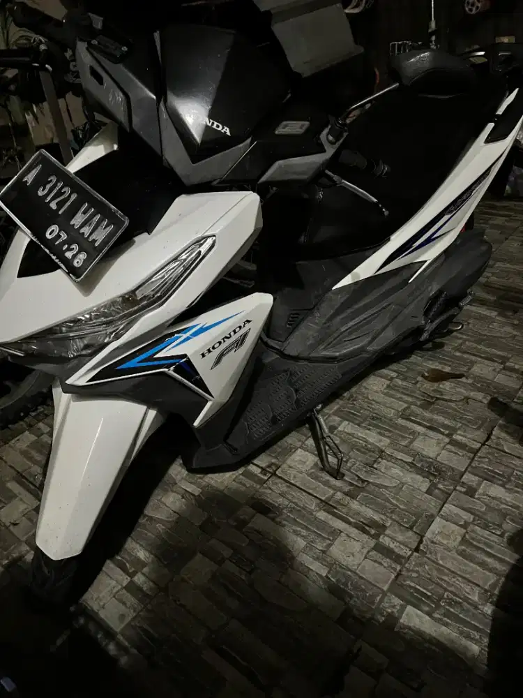 dijual motor honda vario 125 (2016)