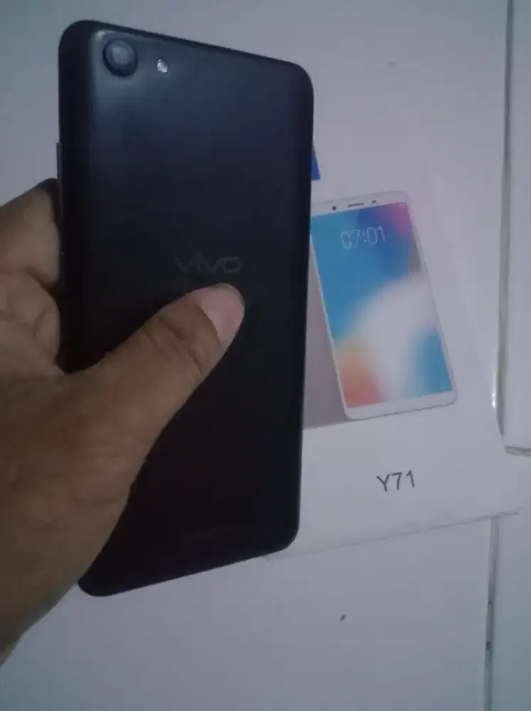 Vivo Y71 ram 6/128