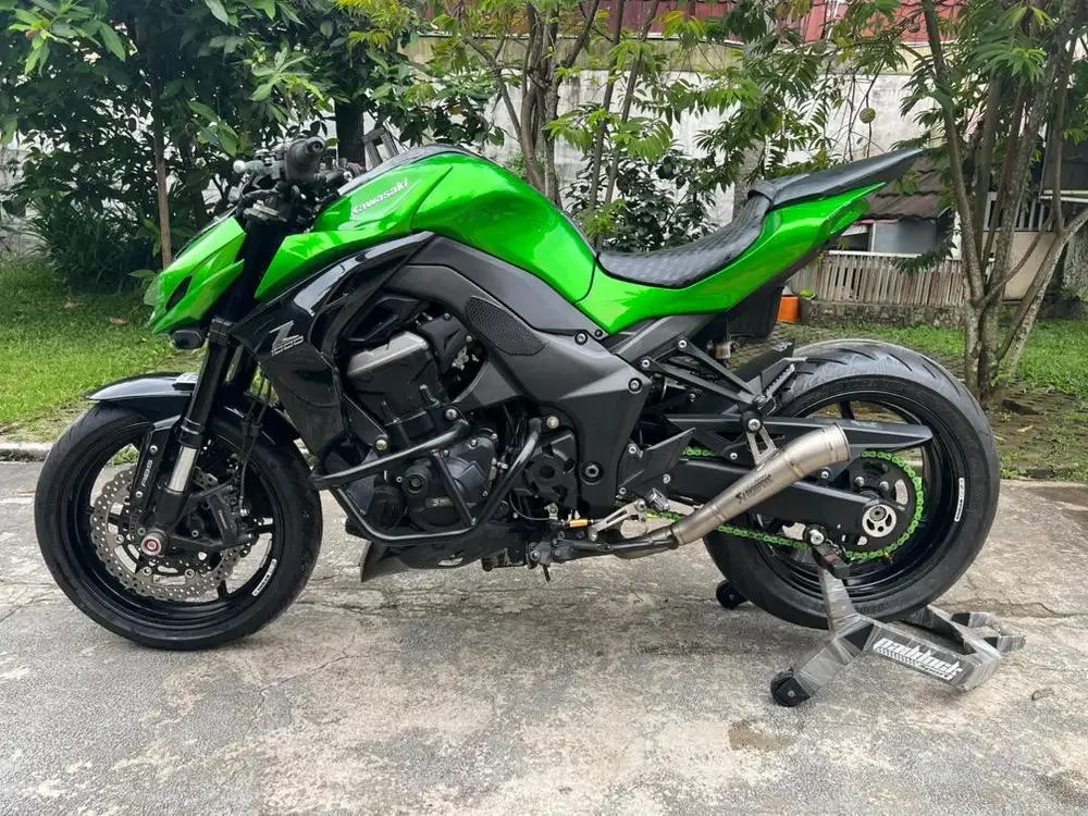Z1000 kondisi 100% ori,khusus yg serius