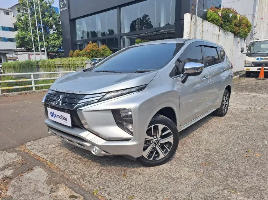 DP MURAH Mitsubishi Xpander 1.5 Ultimate Bensin-AT 2017 Silver CBBBD