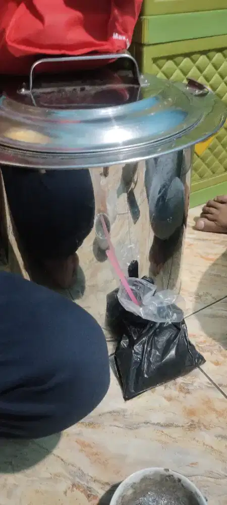 bekas perlengkapan baso dan mie ayam