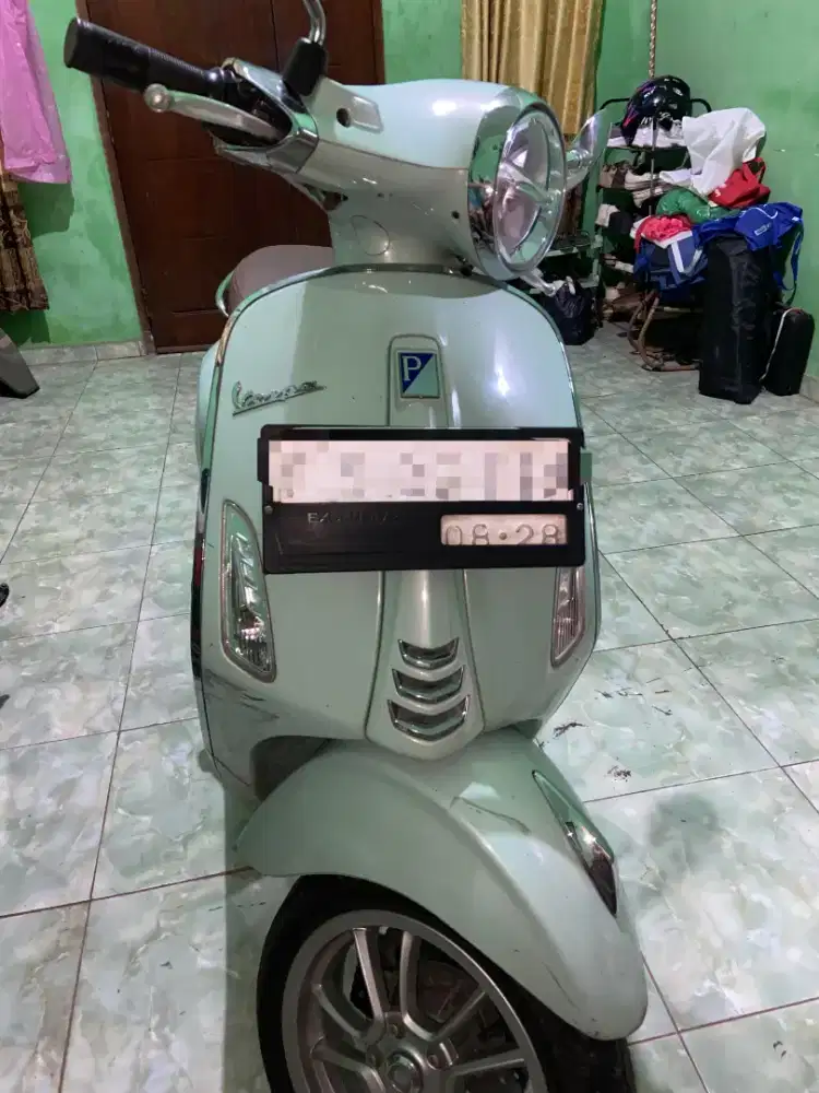 Vespa Primavera 2023