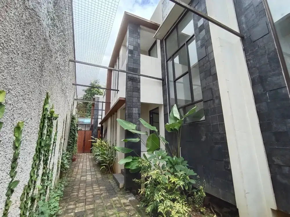 Rumah Cluster nuansa Bali di Pondok Labu  Cilandak  Jakarta Selatan