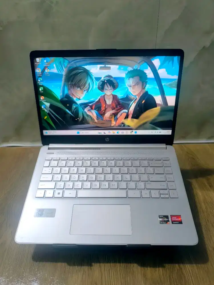 JUAL CEPAT! HP 14S-FQ1XXX Ryzen 3 5300U | Tipis, Kencang, Full HD