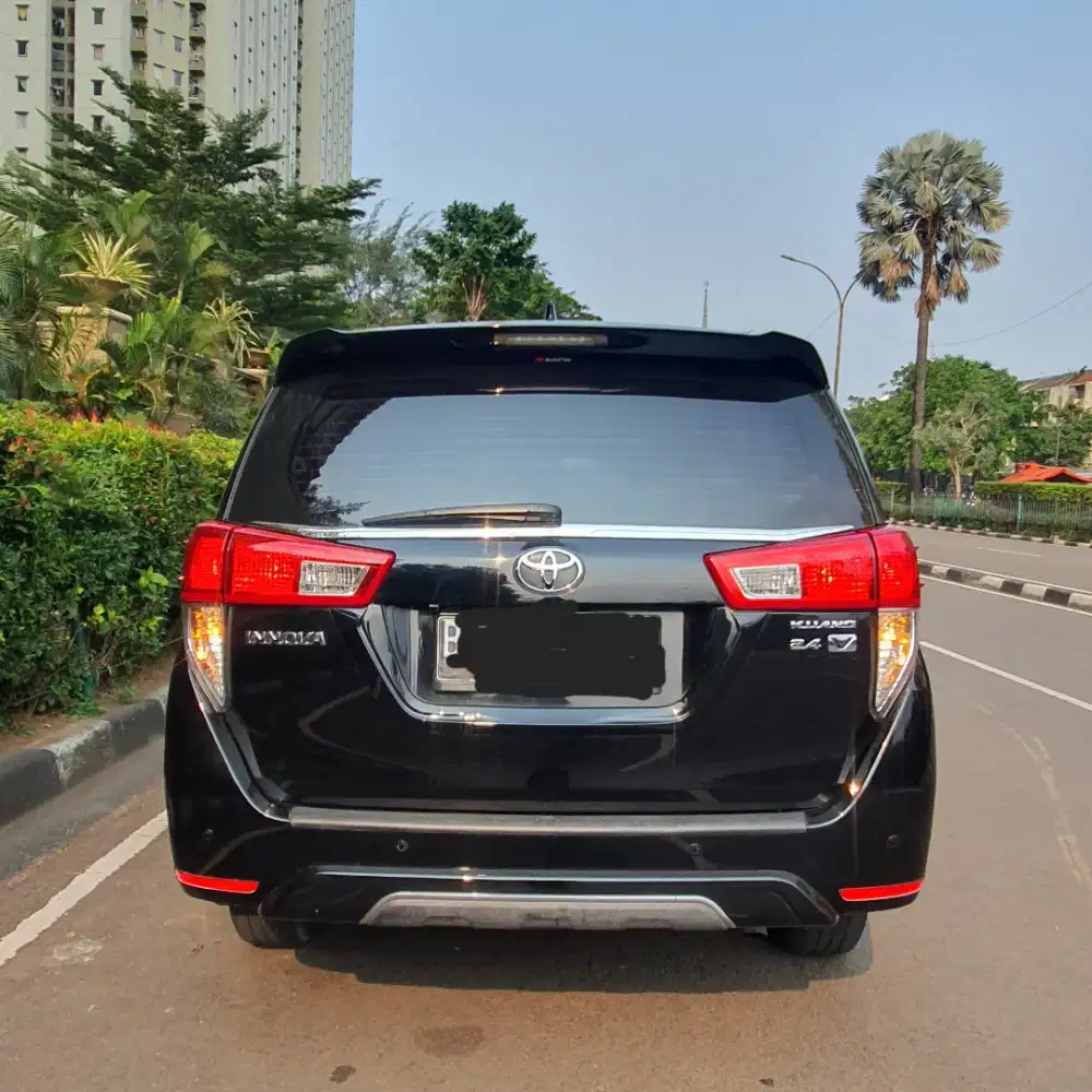 Kondisi pristine! Toyota Innova reborn V diesel 2018 AT