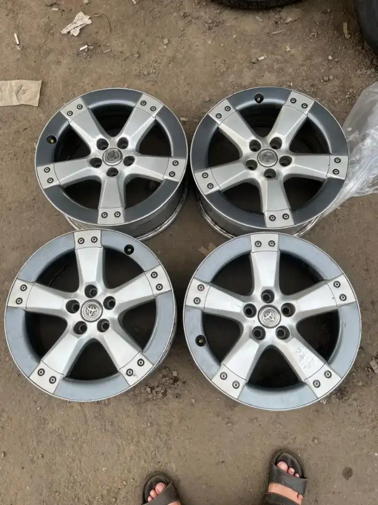 Velg original OEM Toyota Harrier ring 18 pcd 5x114,3 4pcs