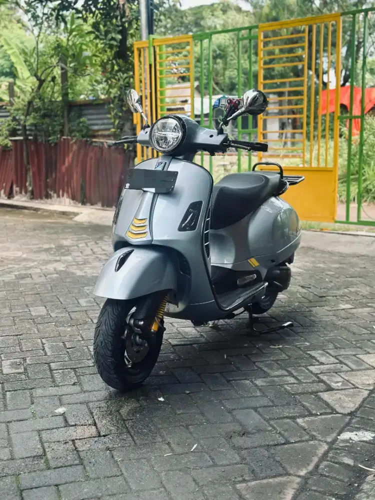 Vespa GTS 300 2021 pmk 2022