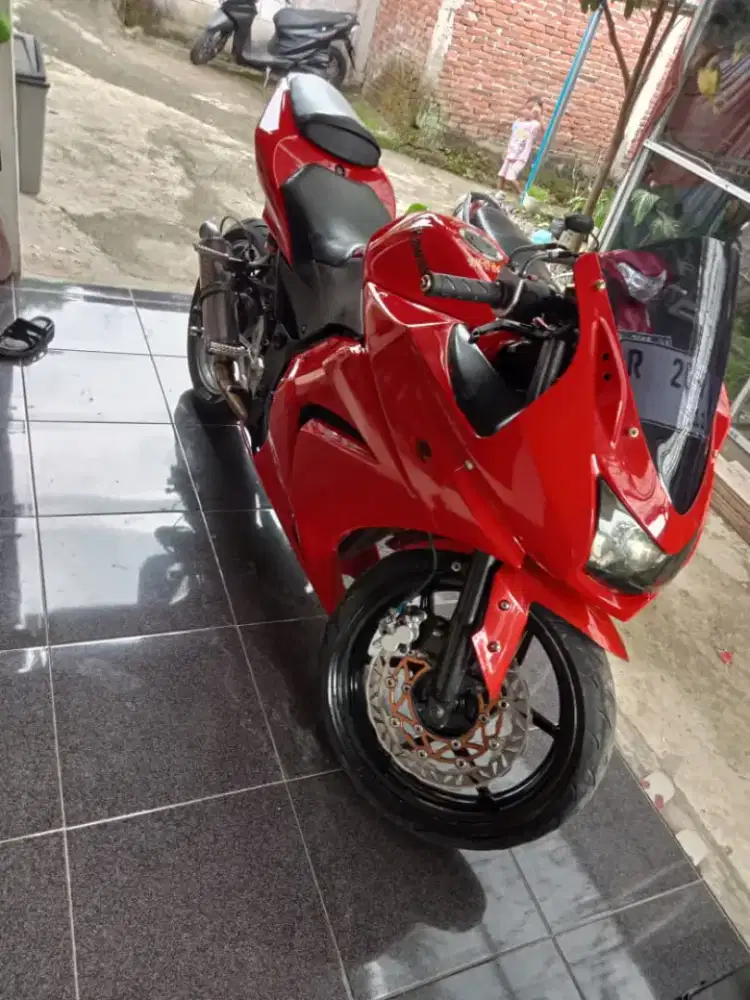 kawasaki ninja 4 tak