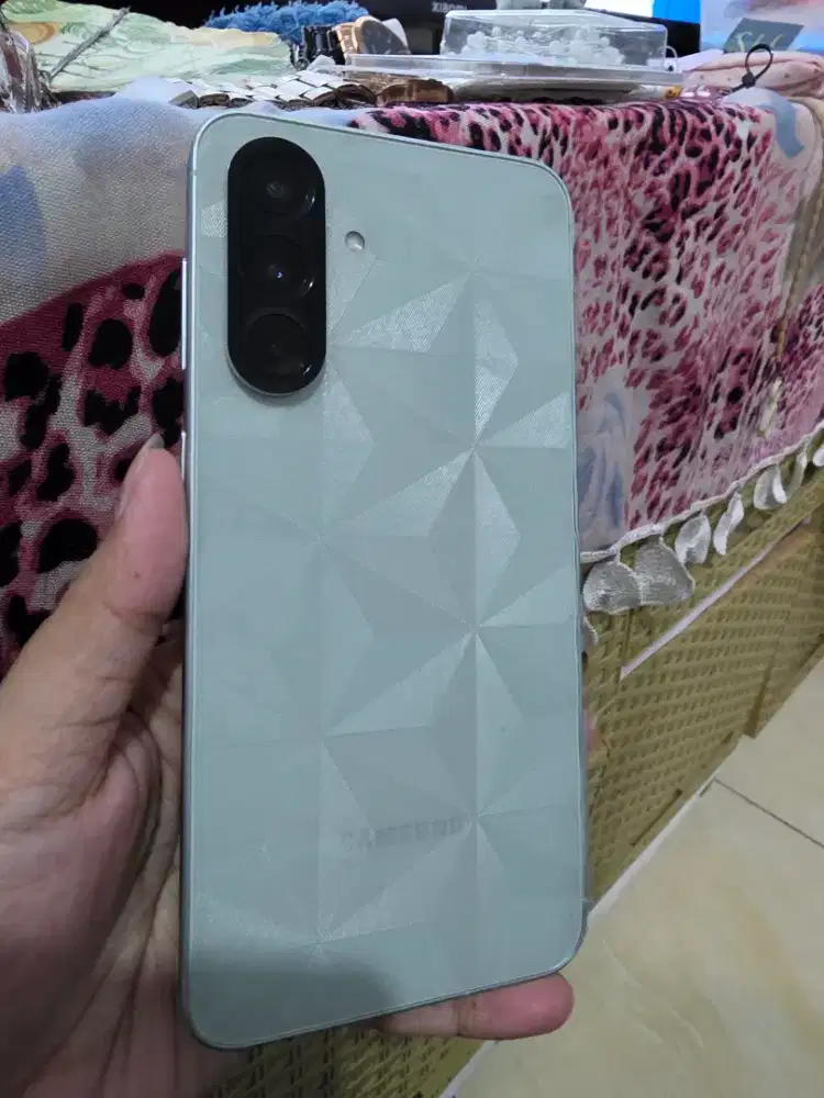 Second samsung A56 8/256gb green mulus komplit