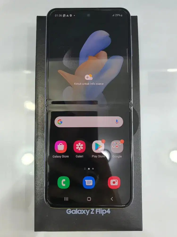Samsung Z Flip 4 5G 8+8/256Gb Blue Ex Garansi resmi SEIN -MasterCom