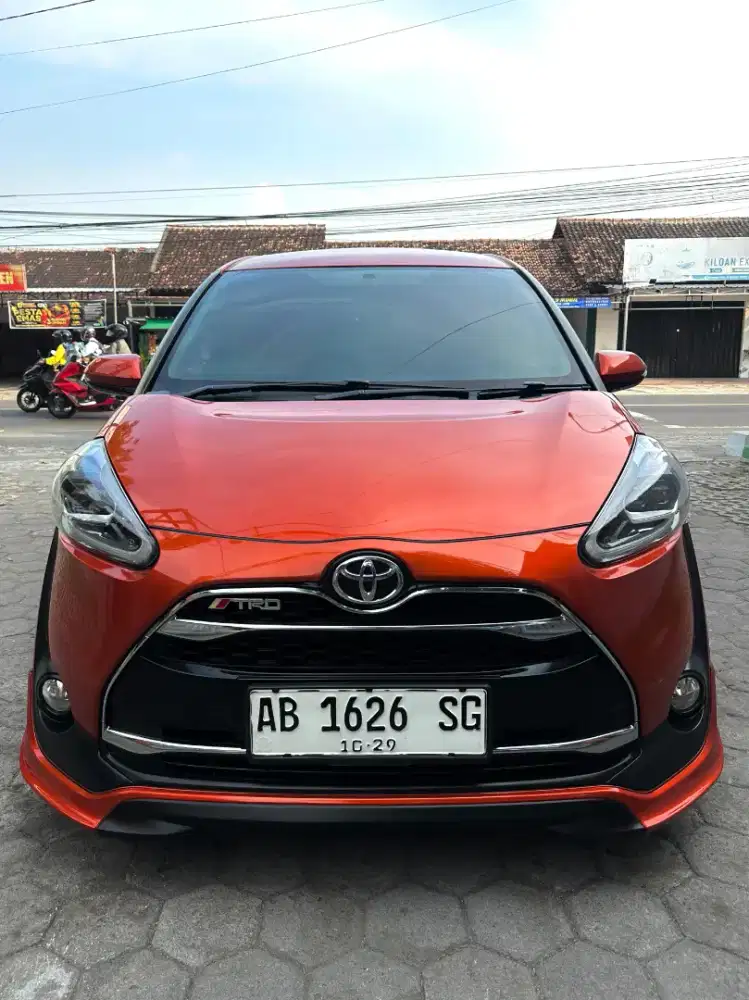 Sienta q matic tahun 2016