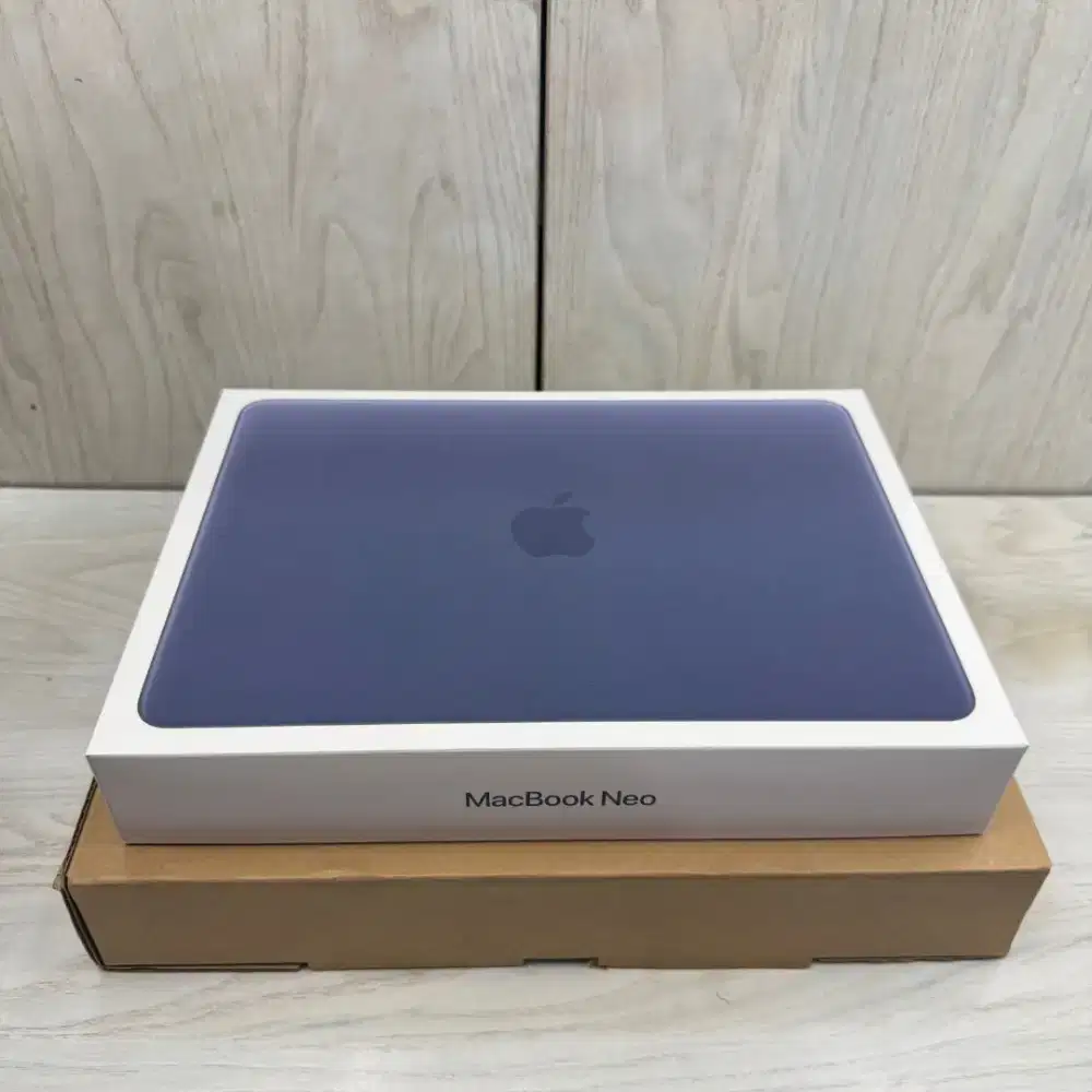BNIB Macbook Neo Midnight Blue 8GB/256GB, New in Box , masih segel,