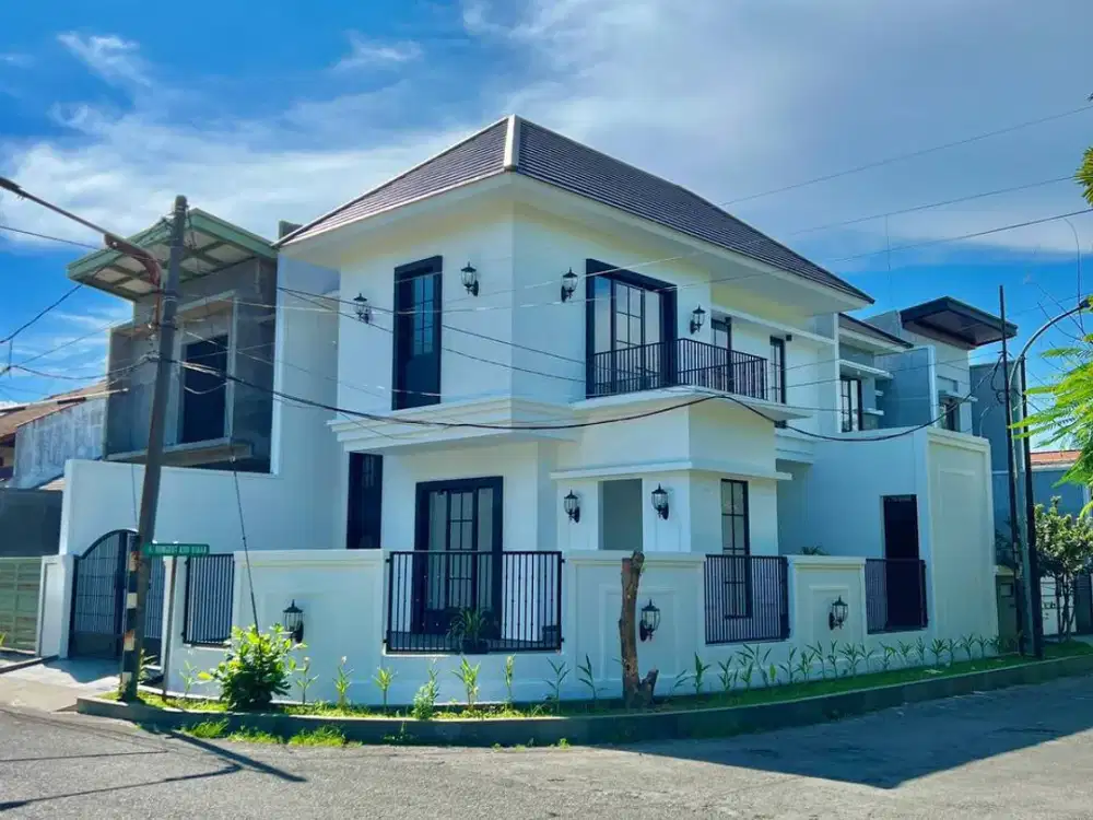 NEW! Rumah colonial modern di Rungkut Asri Utara Hoek