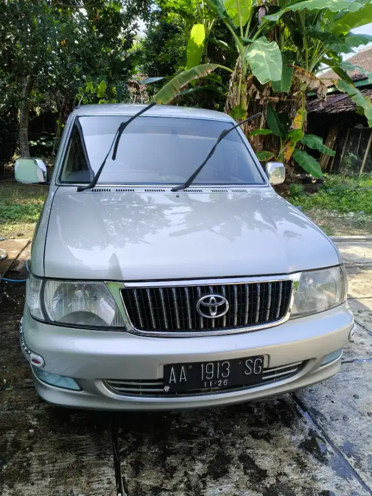 Kijang lgx 1.8 2004