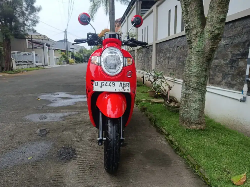 Scoopy 2018 terawat cantik no minus