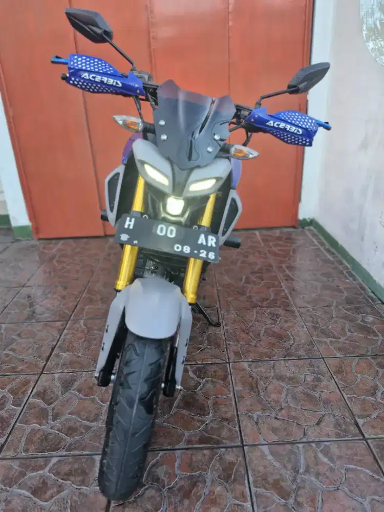 YAMAHA MT 15 2021