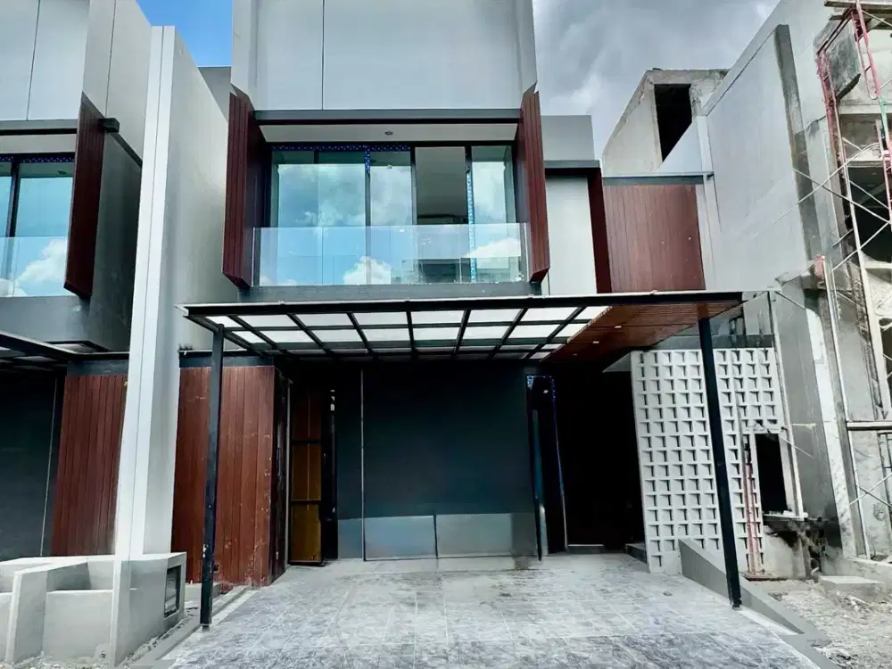 DIJUAL RUMAH DEMPSEY HILL HAZEL DELUXE 2LT 4KT CITRALAND BARU GRESS