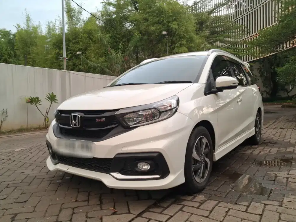 Hanya km 50k Honda Mobilio 1.5 AT RS 2018 Putih