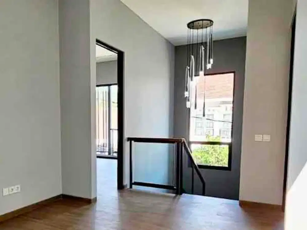 DiJual Rumah Hook Baru 2 Lantai Griya Loka BSD – Luas, Modern, SHM