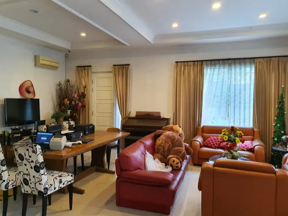Rumah Kelapa Nias, Kelapa Gading