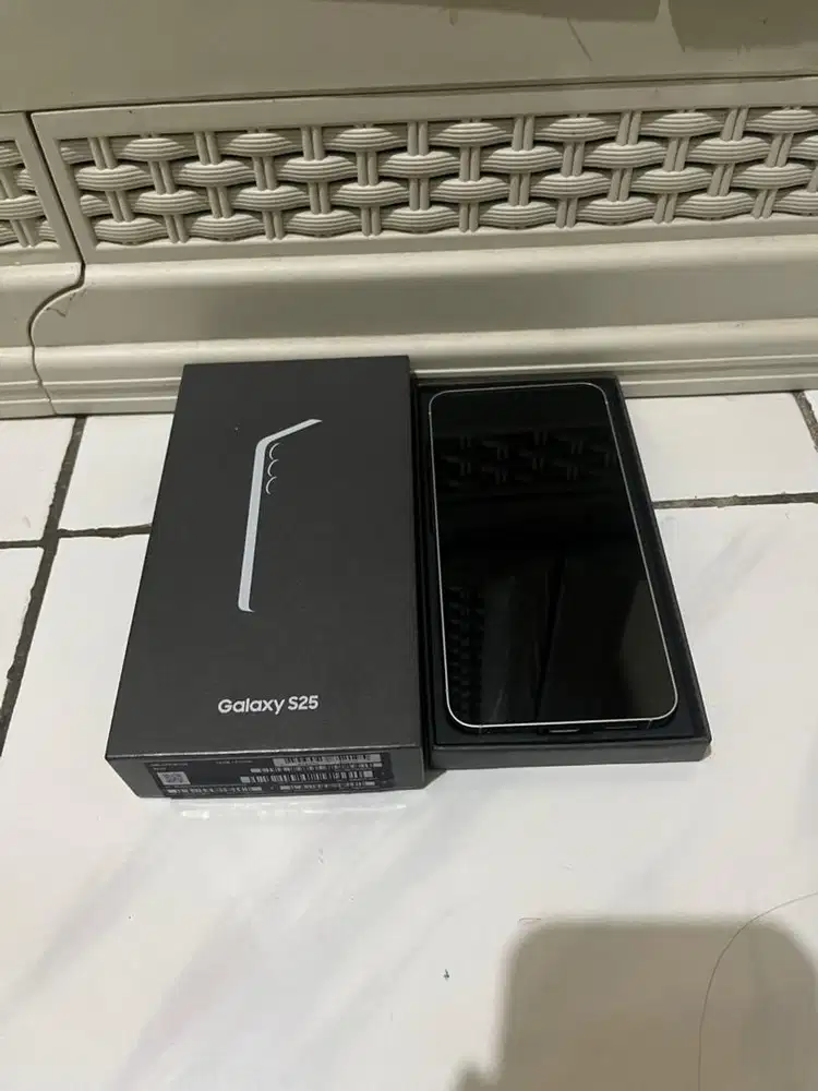 samsung s25 12/512