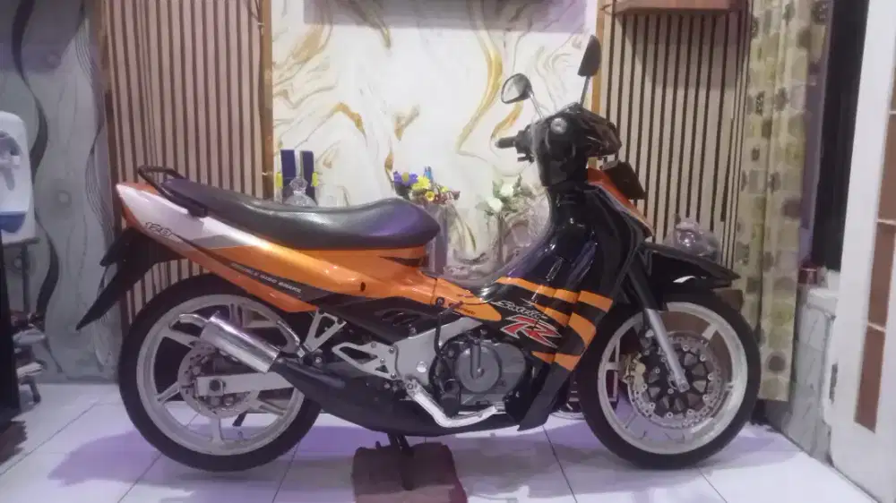 Suzuki satria 2 tak surat lengkap pajak hidup