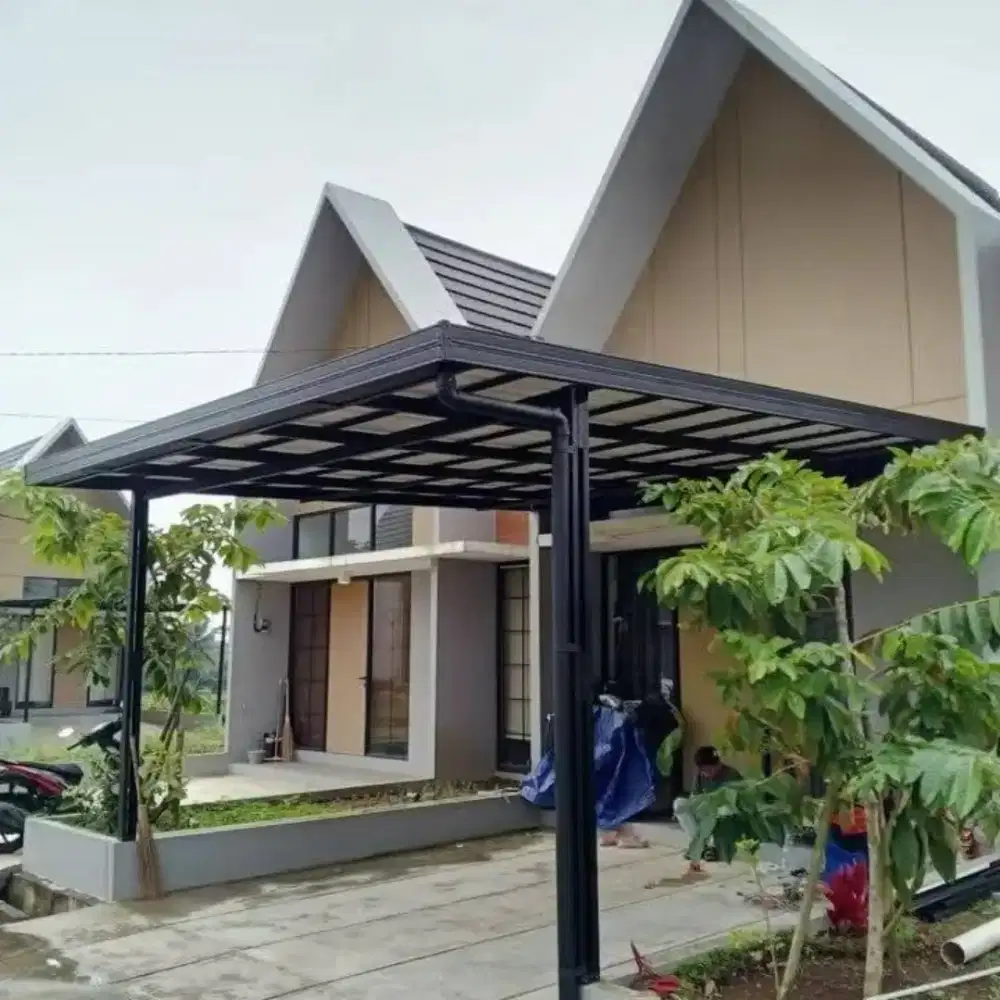 Kanopi baja ringan