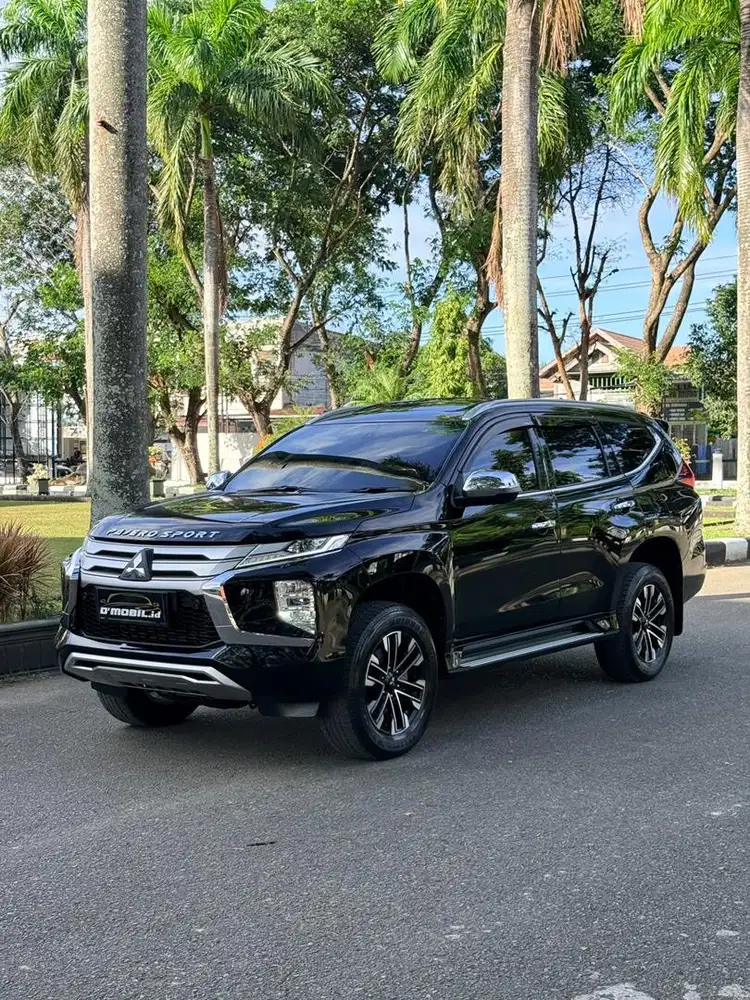 MITSUBISHI PAJERO SPORT DAKAR