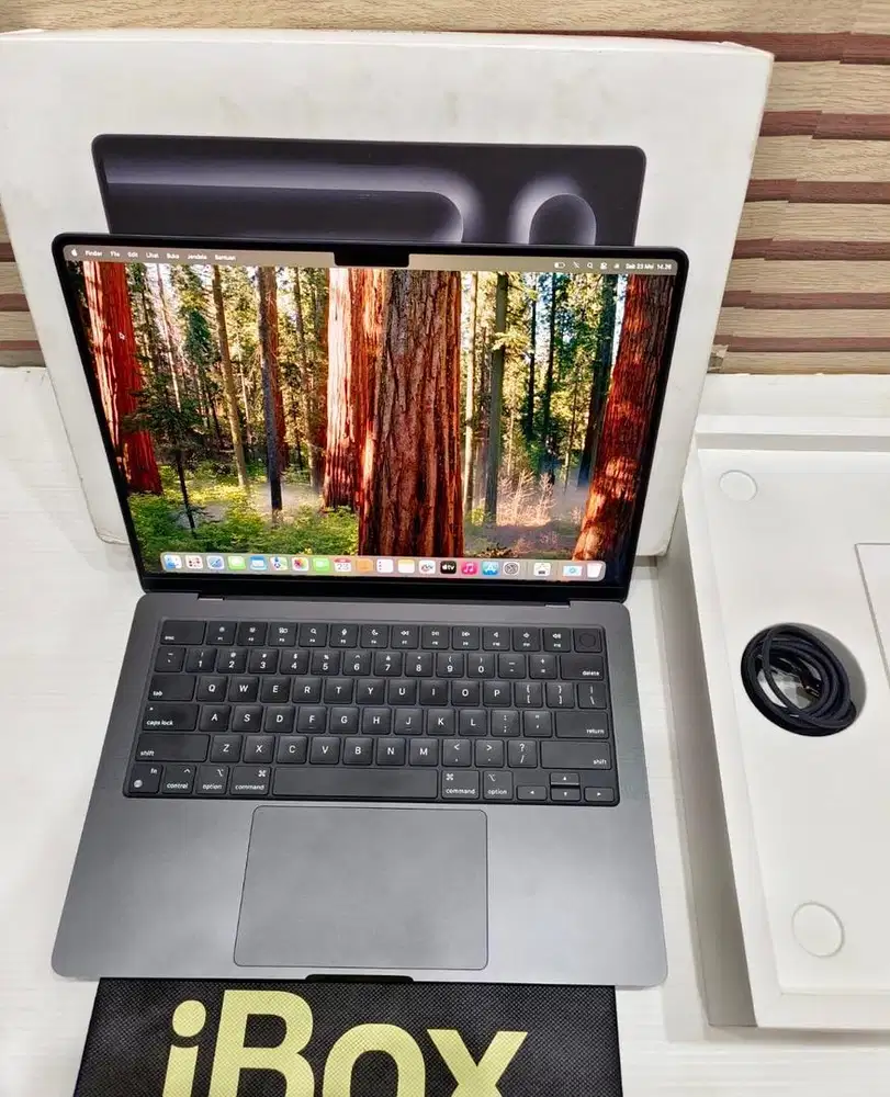 MacBook Pro M4 14inch 16/512gb iBox