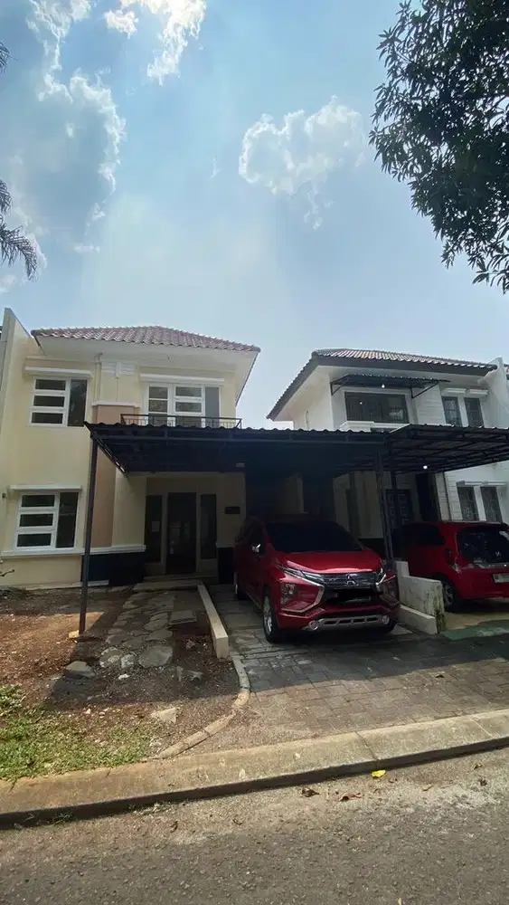 Disewakan  Rumah  di Legenda Wisata