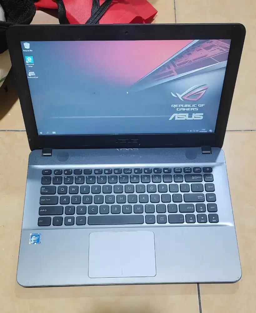 Laptop Asus X441N Celeron N3350 RAM 4 GB