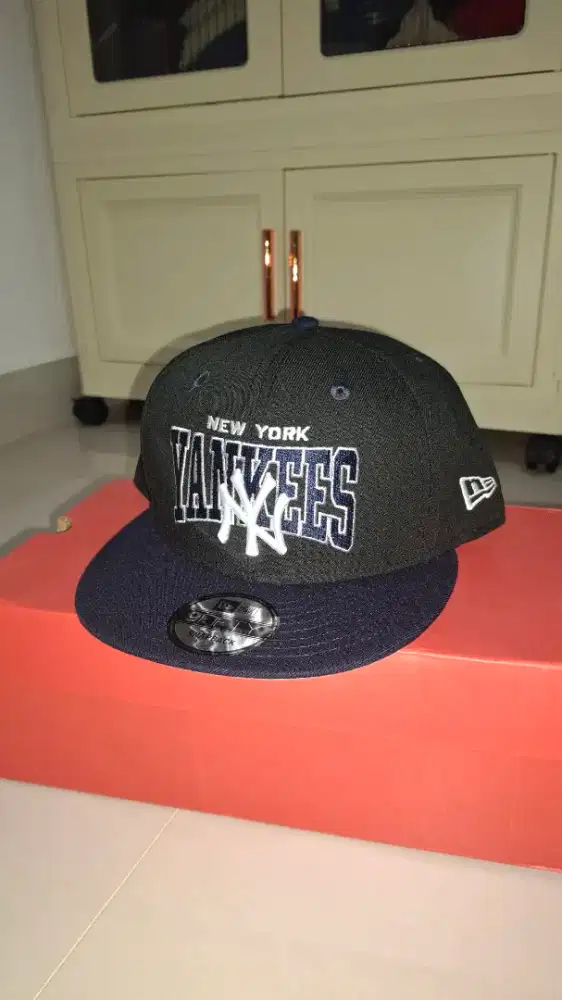 TOPI NEW ERA NY BLACK