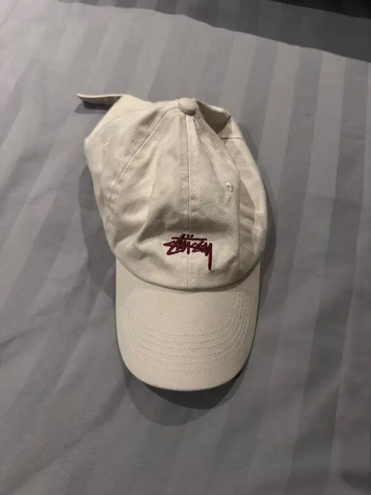 Stussy cap second tag cut