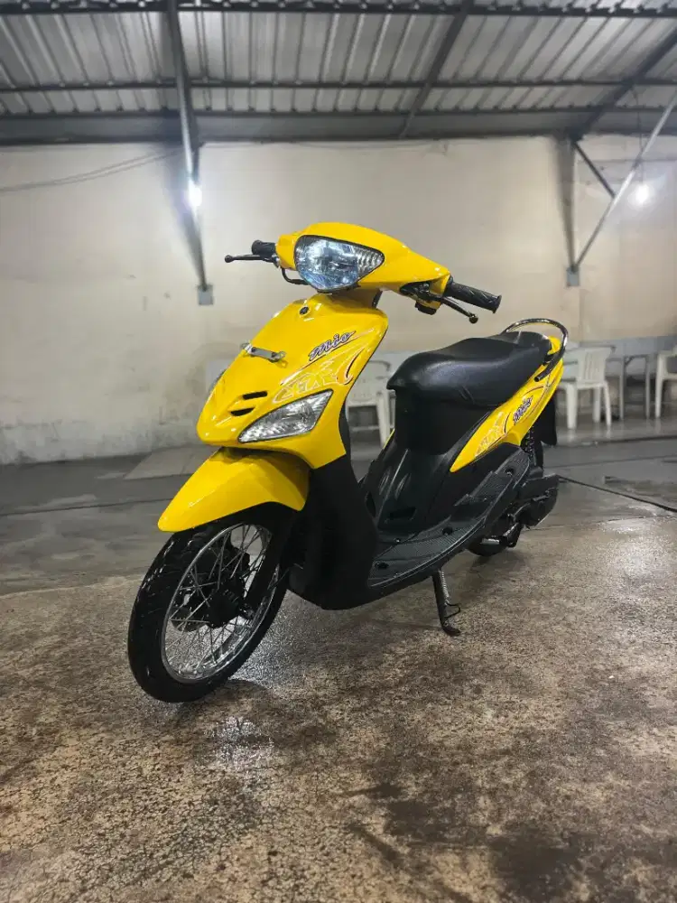 Mio tl 2004 asli kuning