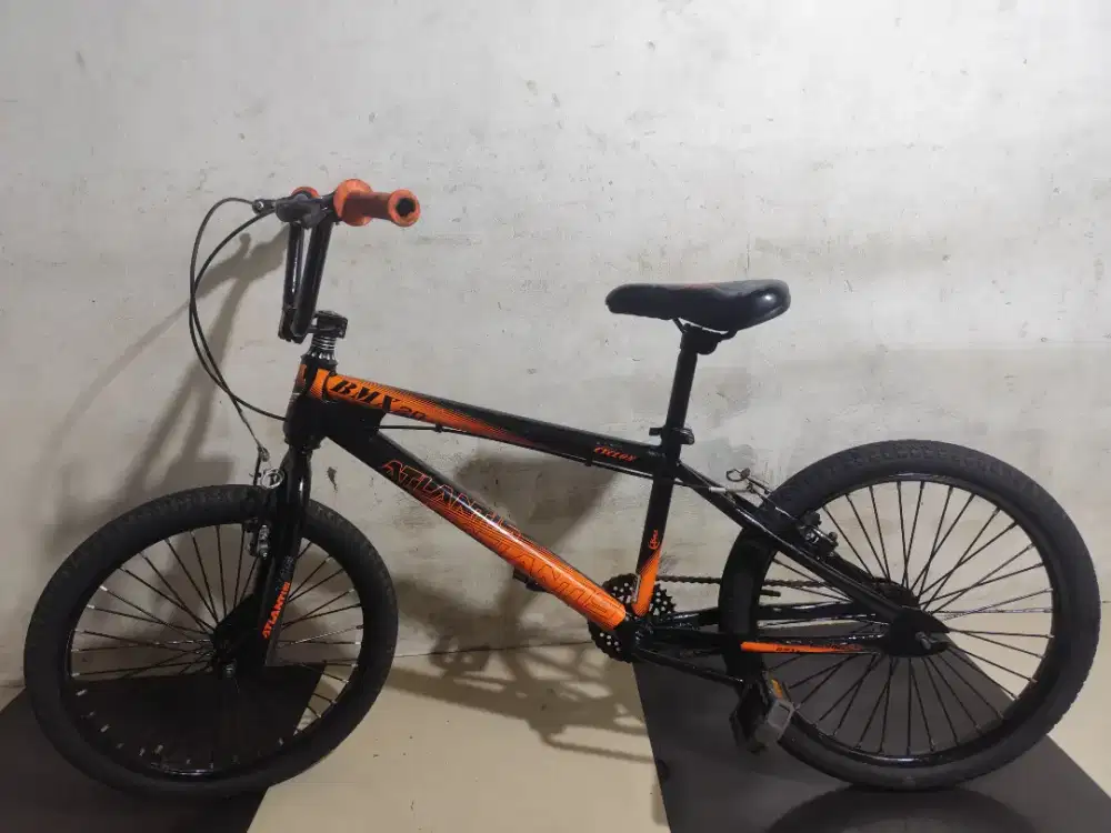 Sepeda bmx ukuran 20 siap pakai