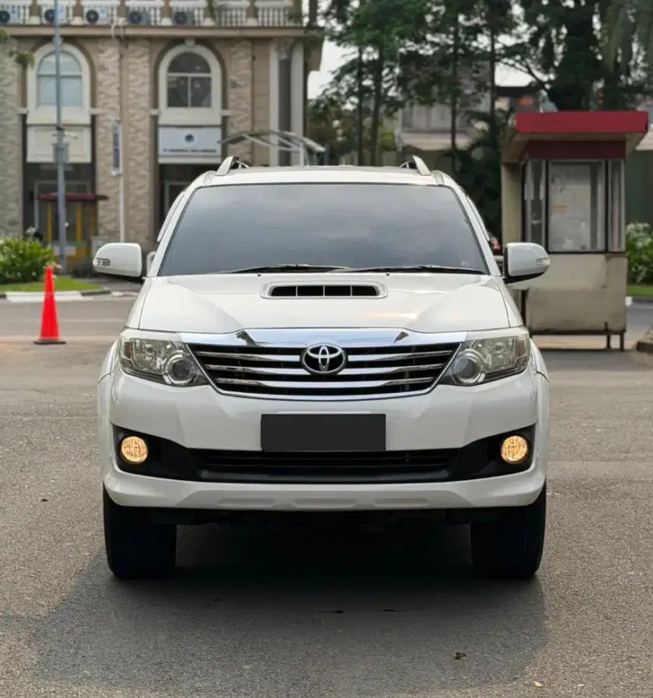 [CASH] Toyota Fortuner G VNT Diesel 2013 Putih Bagus Siap Pakai