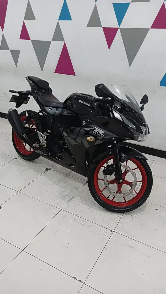 Suzuki GSX R 150 Keyles 2021 Dp.4jt