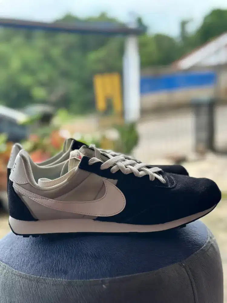 nike pre montreal 17
