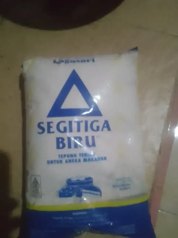 Jual cepat tepung terigu biru sisa 1 pch