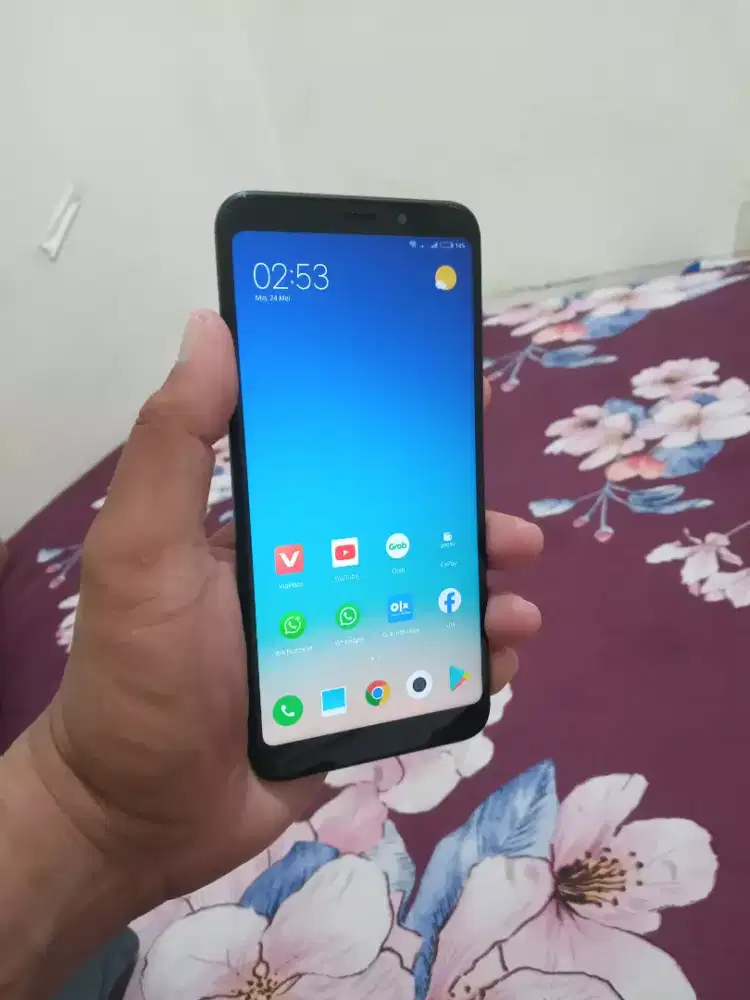 Redmi 5 plus 4/64 like new original, gress nominus HP only 650 NET,