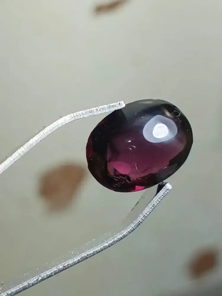 Purple spinel NH