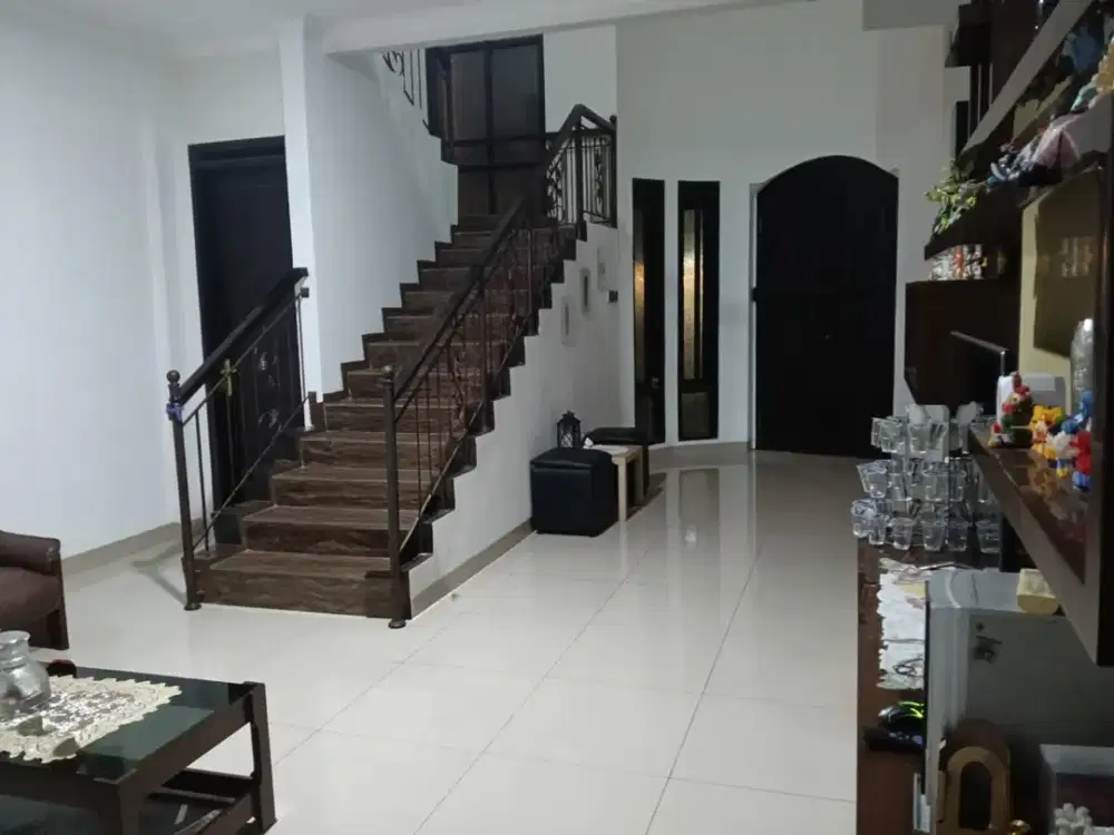 Rumah Siap Huni Full Furnished di Singgasana Pradana