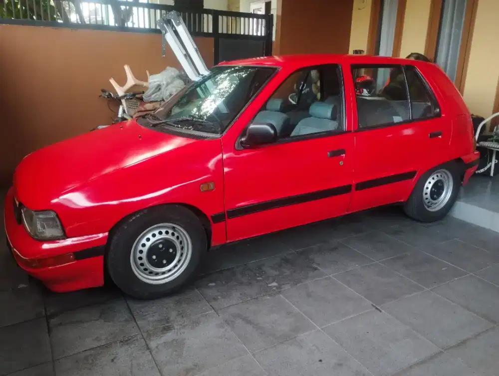 Dijual. Daihatsu charade winner thn 1991 1300cc