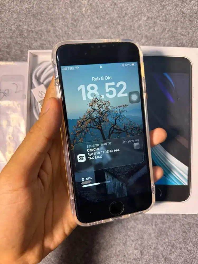Iphone se gen 2