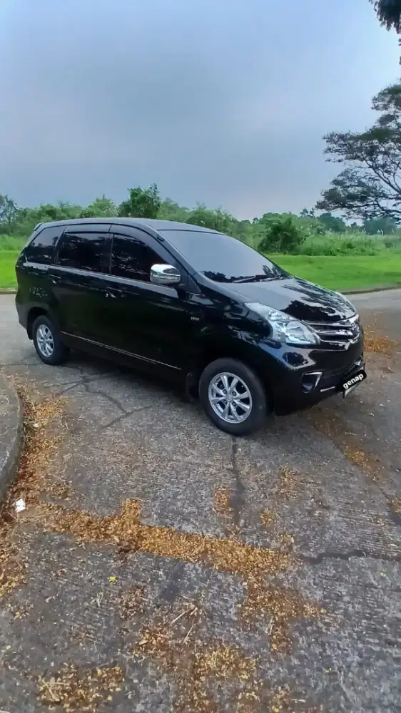Avanza G 1.3 AT Hitam 2014