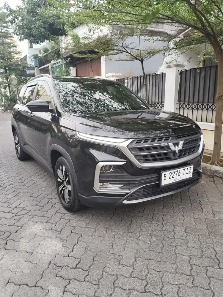 Almaz Sunroof 7 Seat